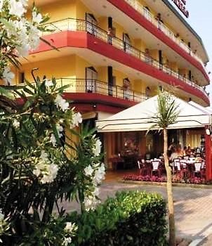 Hotel Corallo Eraclea Mare Exterior foto